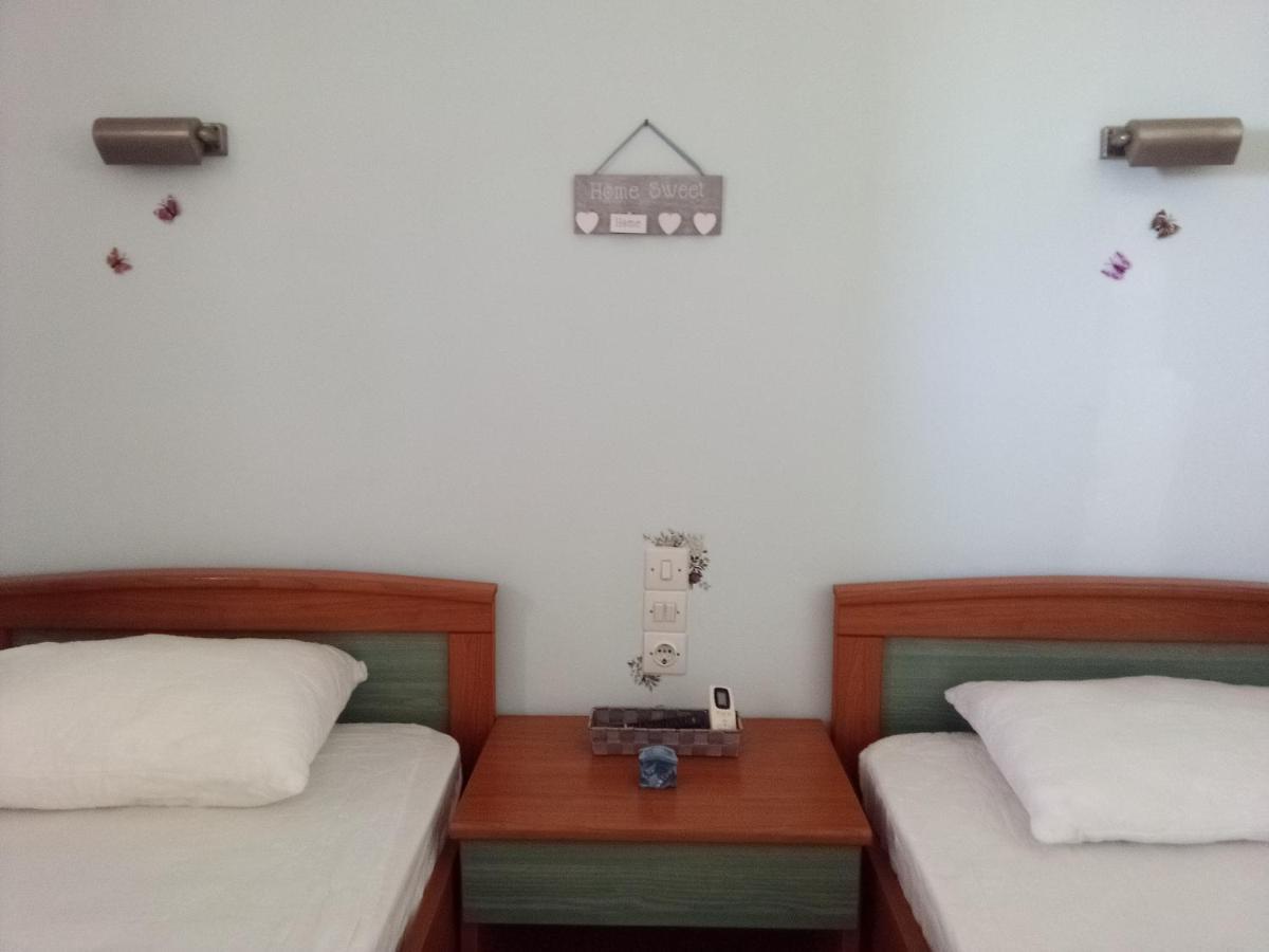 Panorama Rooms Kastro-Kyllini Exterior foto